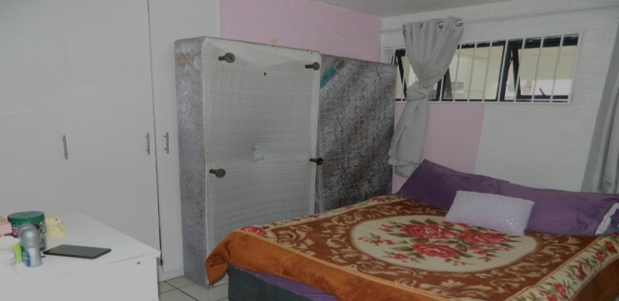  Bedroom Property for Sale in Wynberg Western Cape